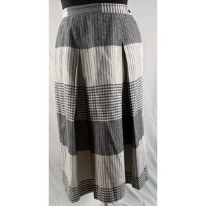 80’s Vintage ‘Jaclyn Smith’ Black and White Plaid Wool Blend Midi Skirt